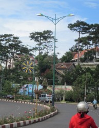 Trụ Đèn Chiếu Sáng Kiểu 8